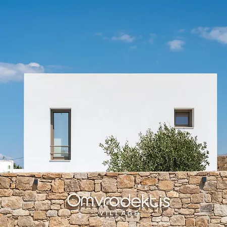 Omvrodektis Village מלון *