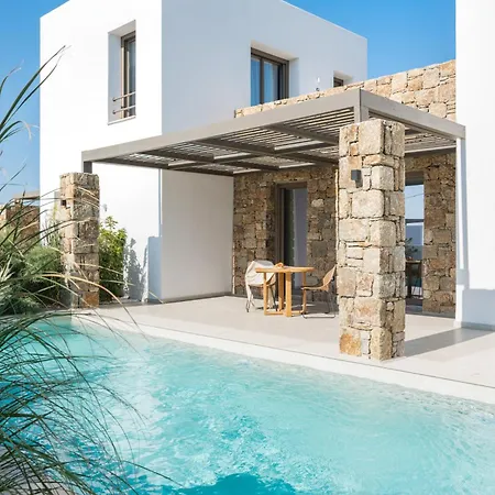 Omvrodektis Village Mykonos Town
